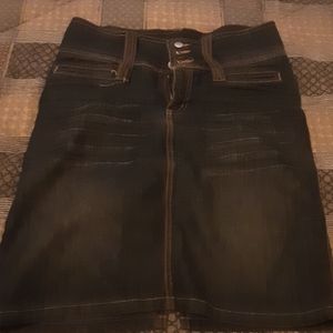 Jamie Nicole Women blue denim jean skirt